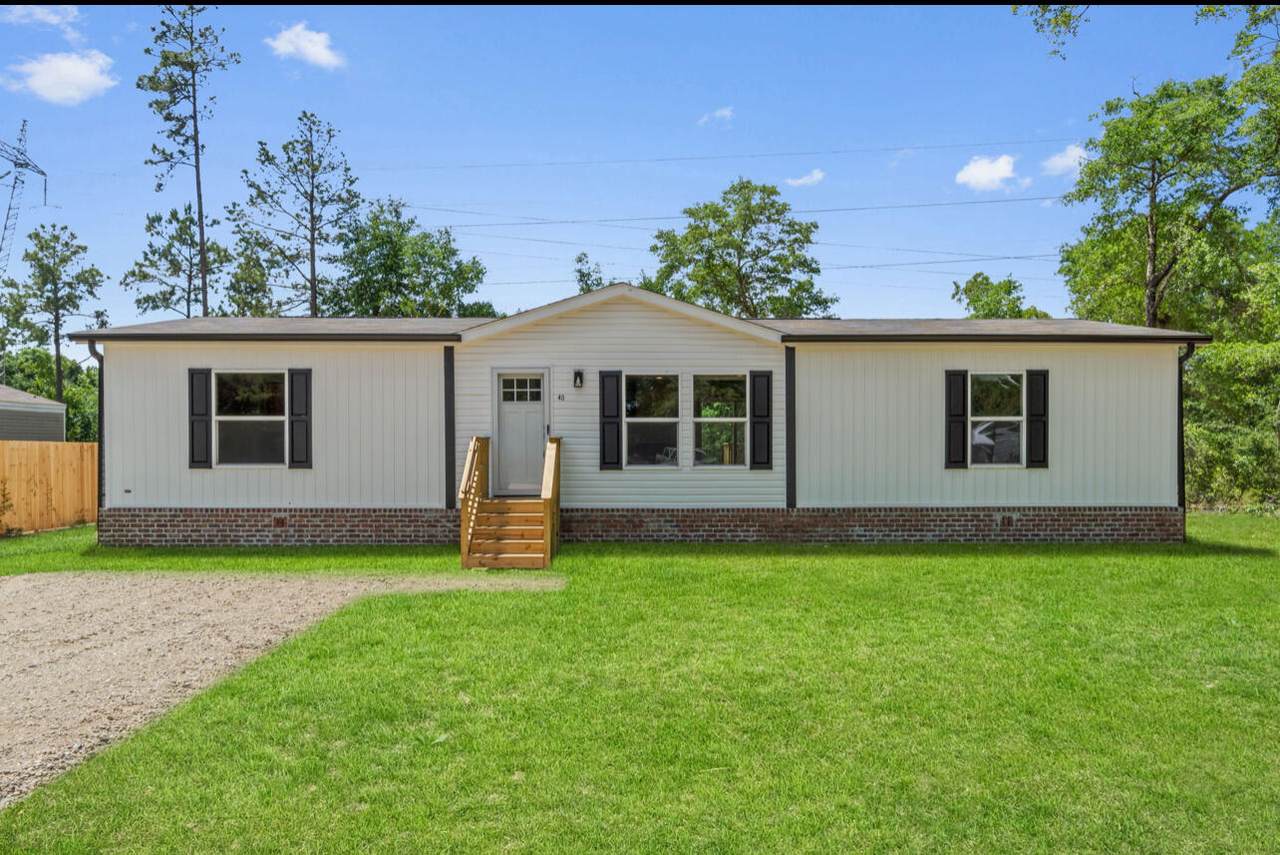 40 Poinsetta Avenue - Photo 1