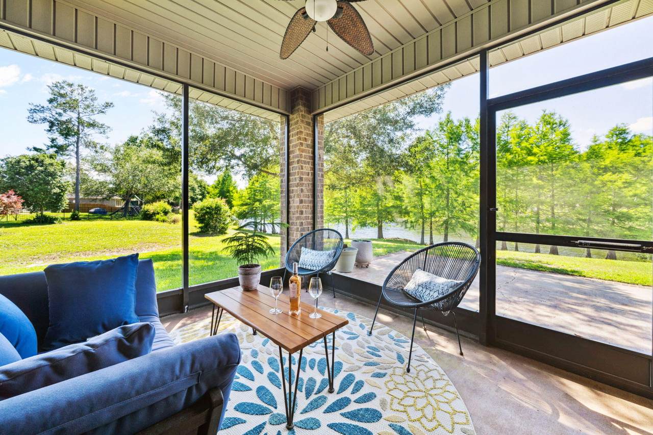 56 Camellia Lane - Photo 1