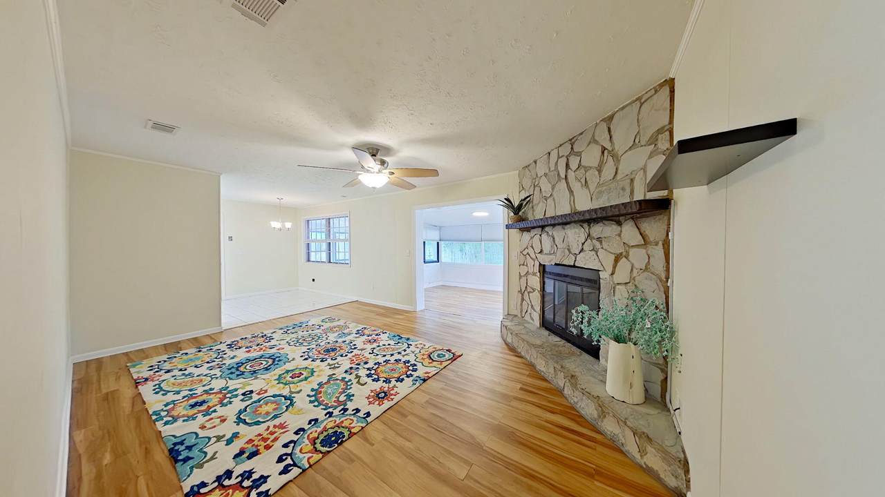1111 Coral Drive - Photo 1