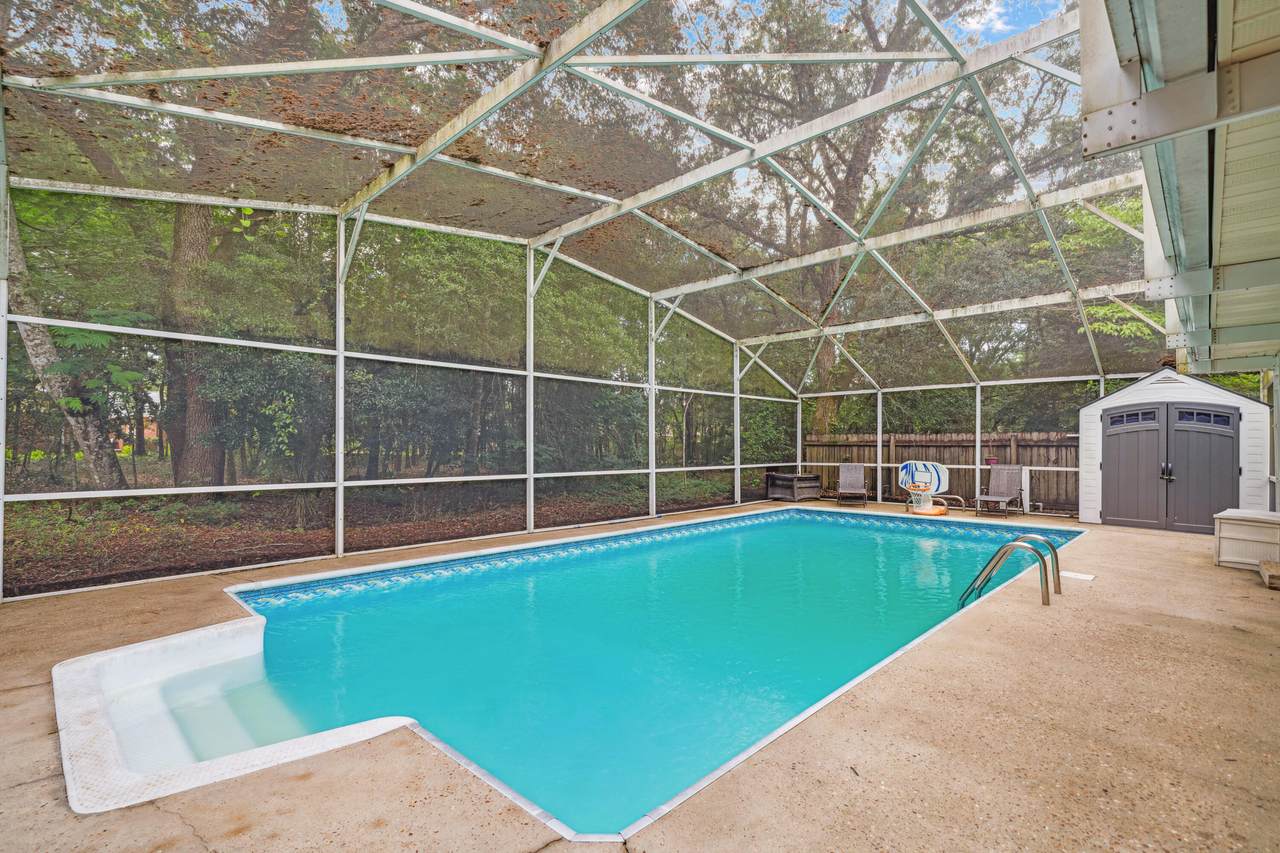 213 Olde Post Road - Photo 1