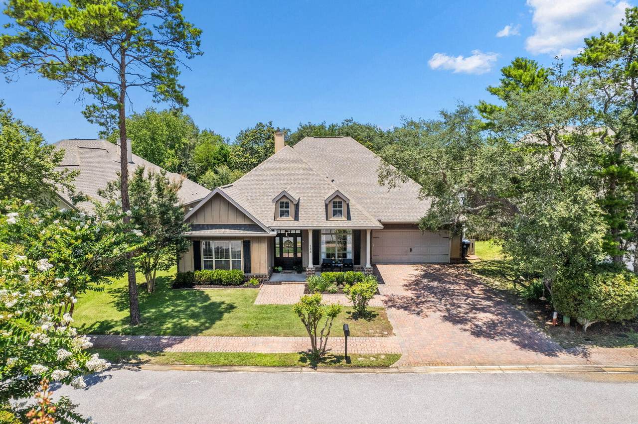 134 Mussett Bayou Court - Photo 1