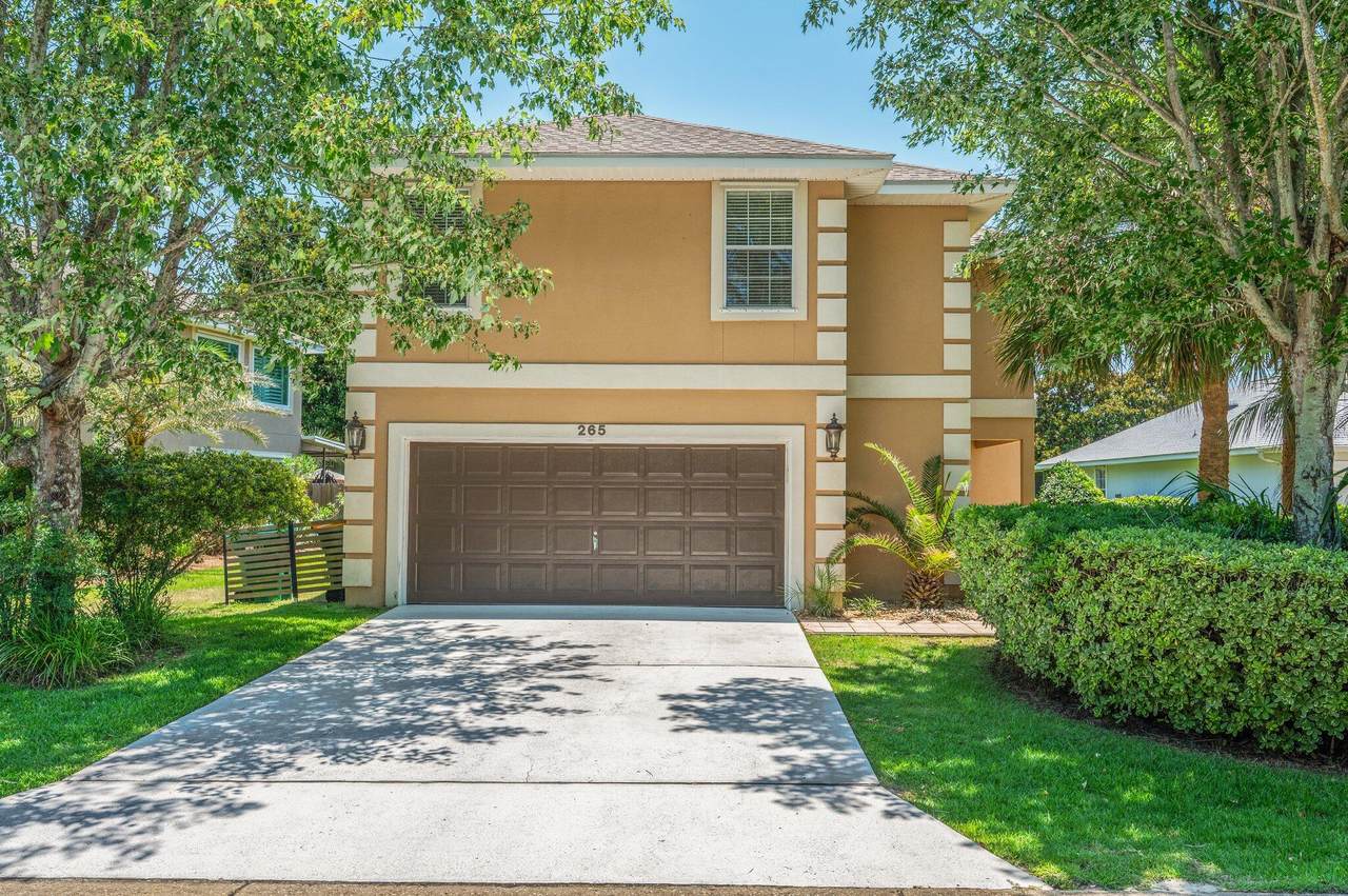 265 Chipola Cove - Photo 1