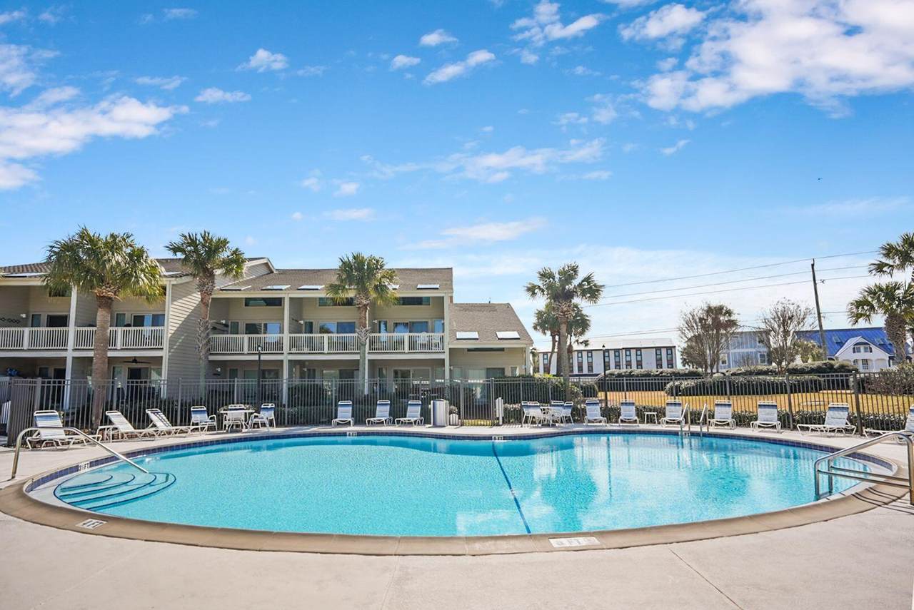 316 Driftwood Bay - Photo 1