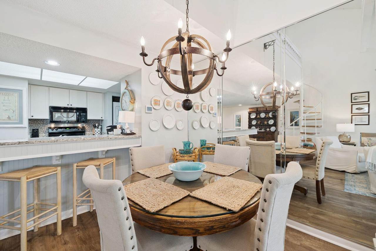 9815 Us-98 - Photo 1