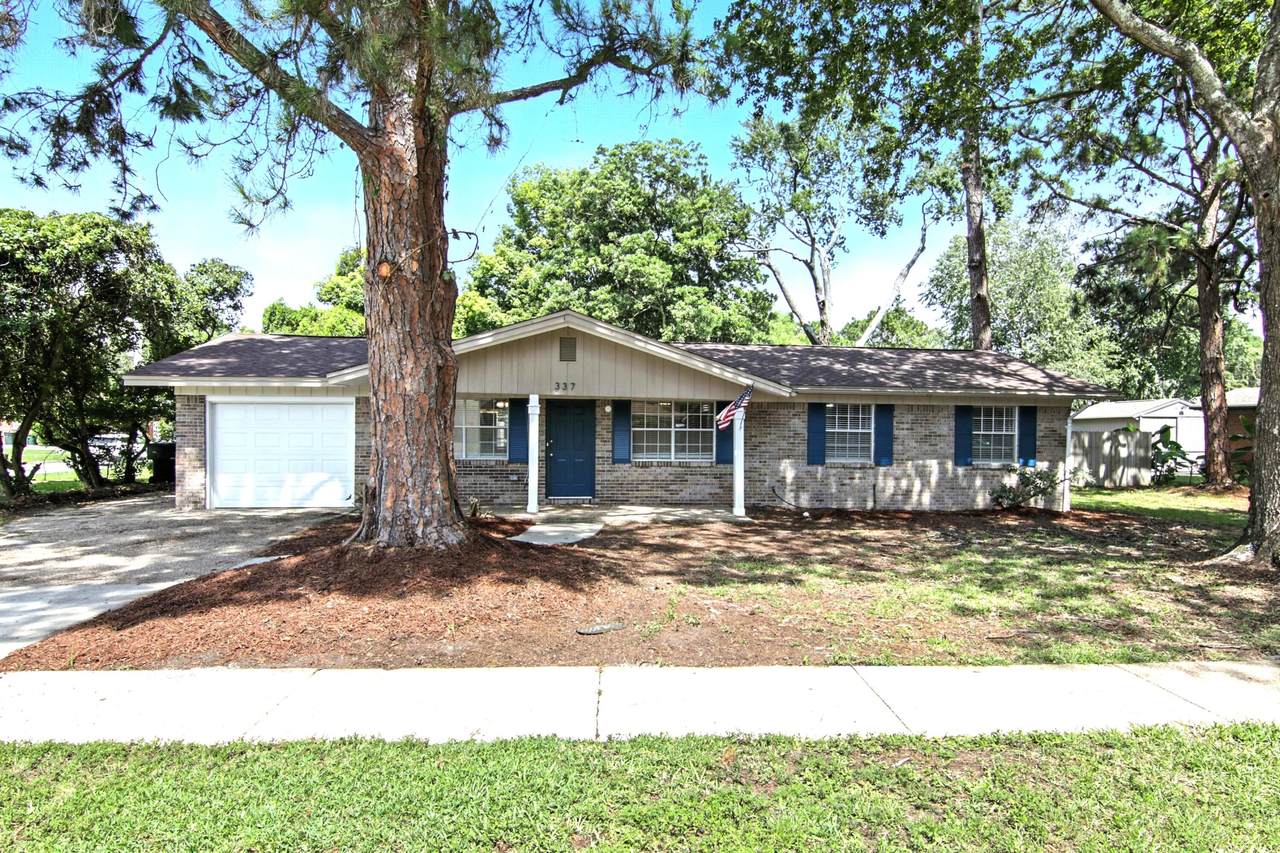 337 Victoria Avenue - Photo 1