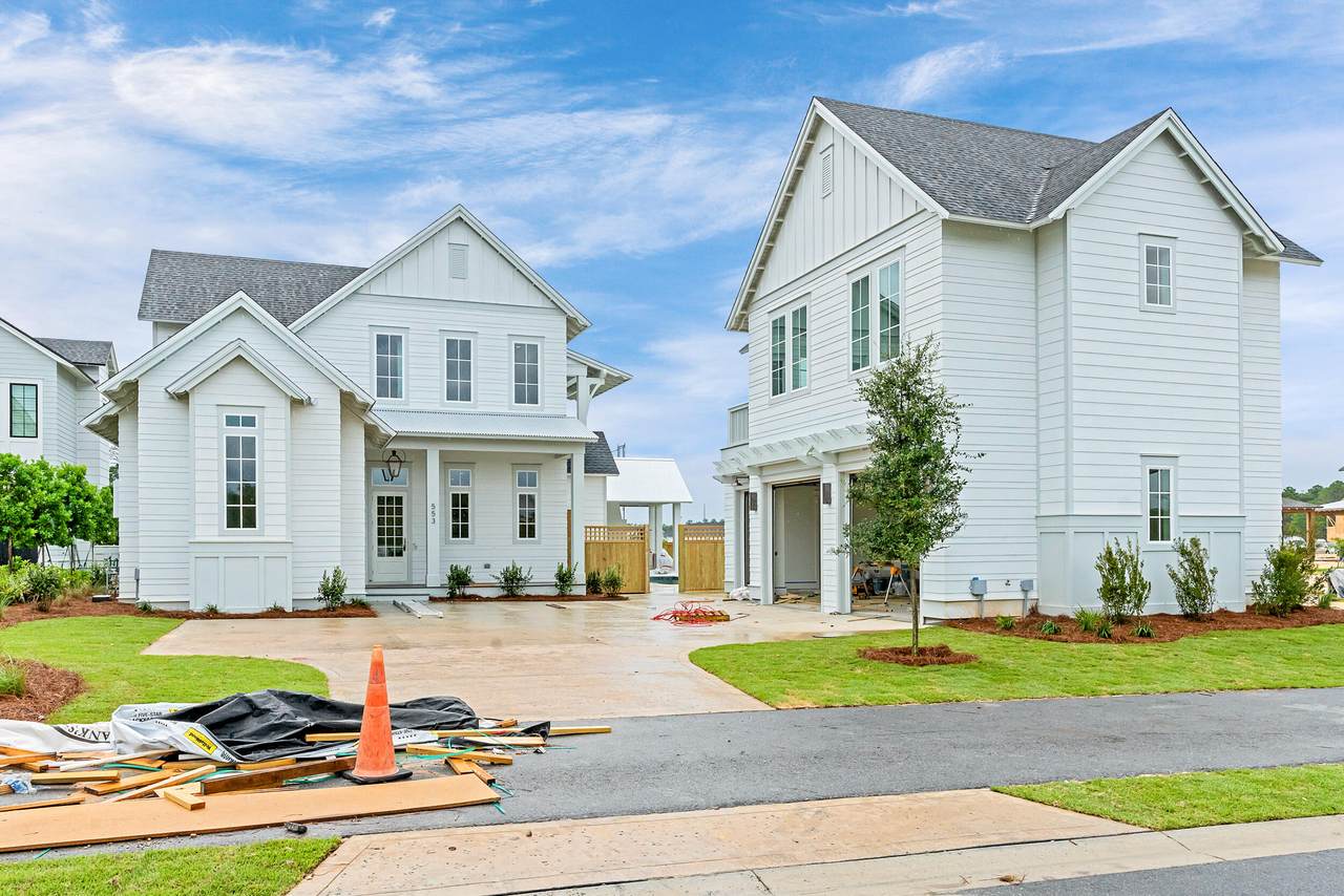 553 Pollard Cove East - Photo 1