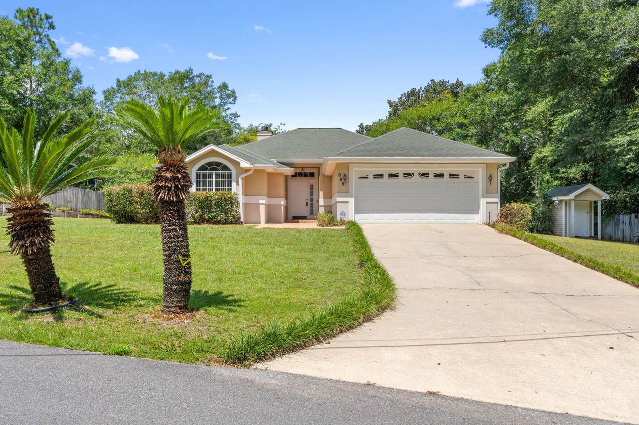 395 Lake Holley Circle - Photo 1