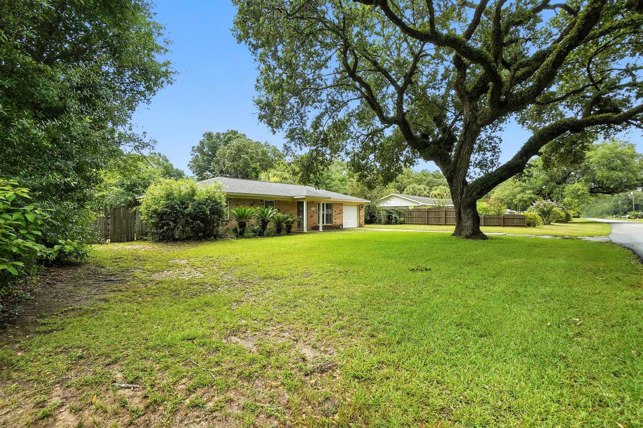 5746 Jones Street - Photo 1