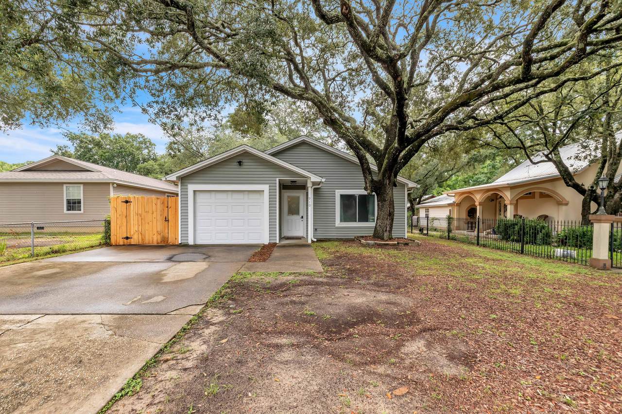 910 Linden Avenue - Photo 1