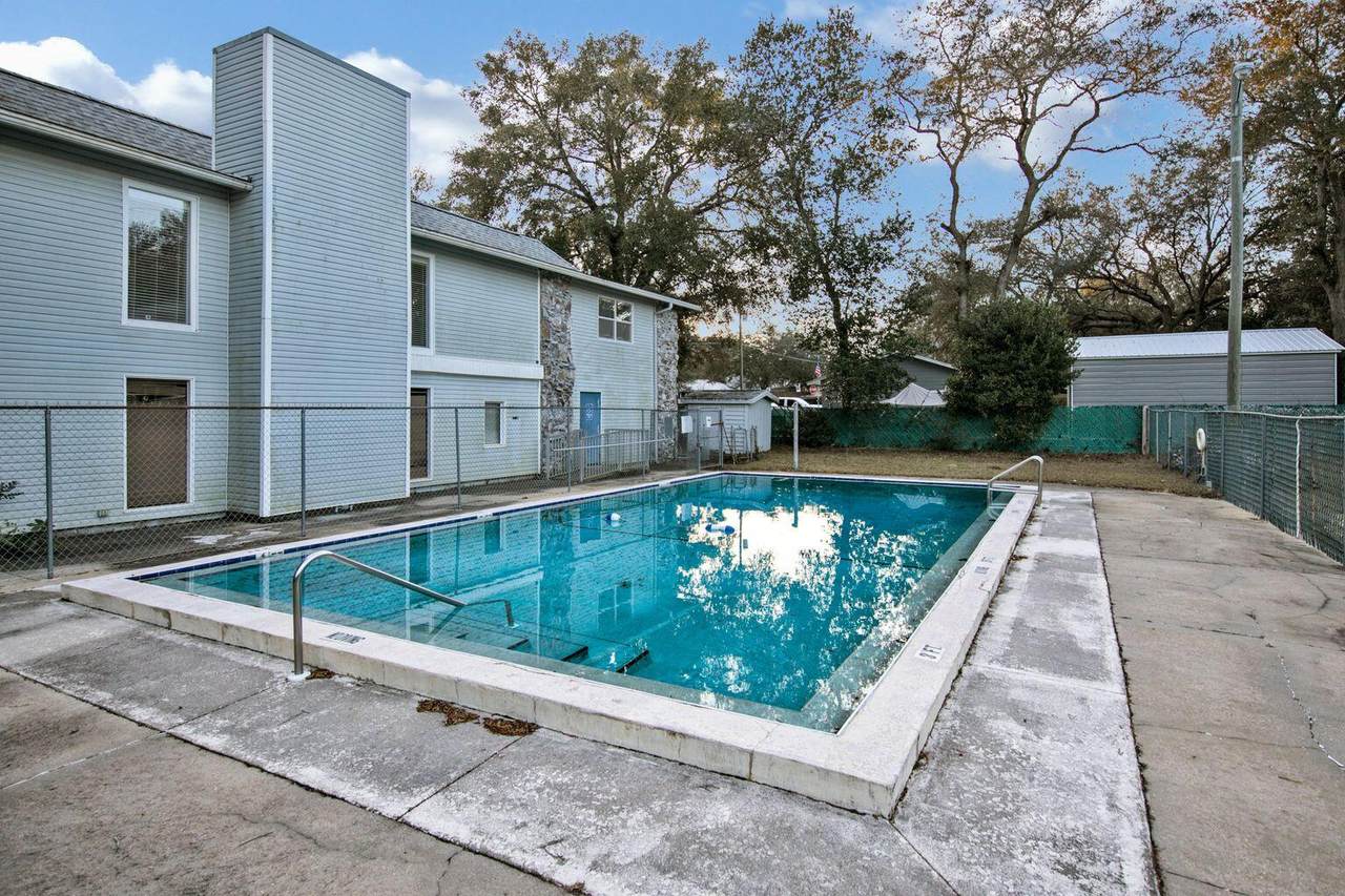201 College Boulevard - Photo 1