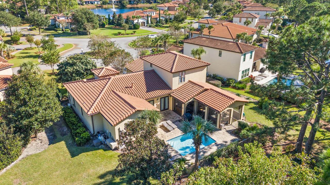 1637 San Marina Boulevard - Photo 1