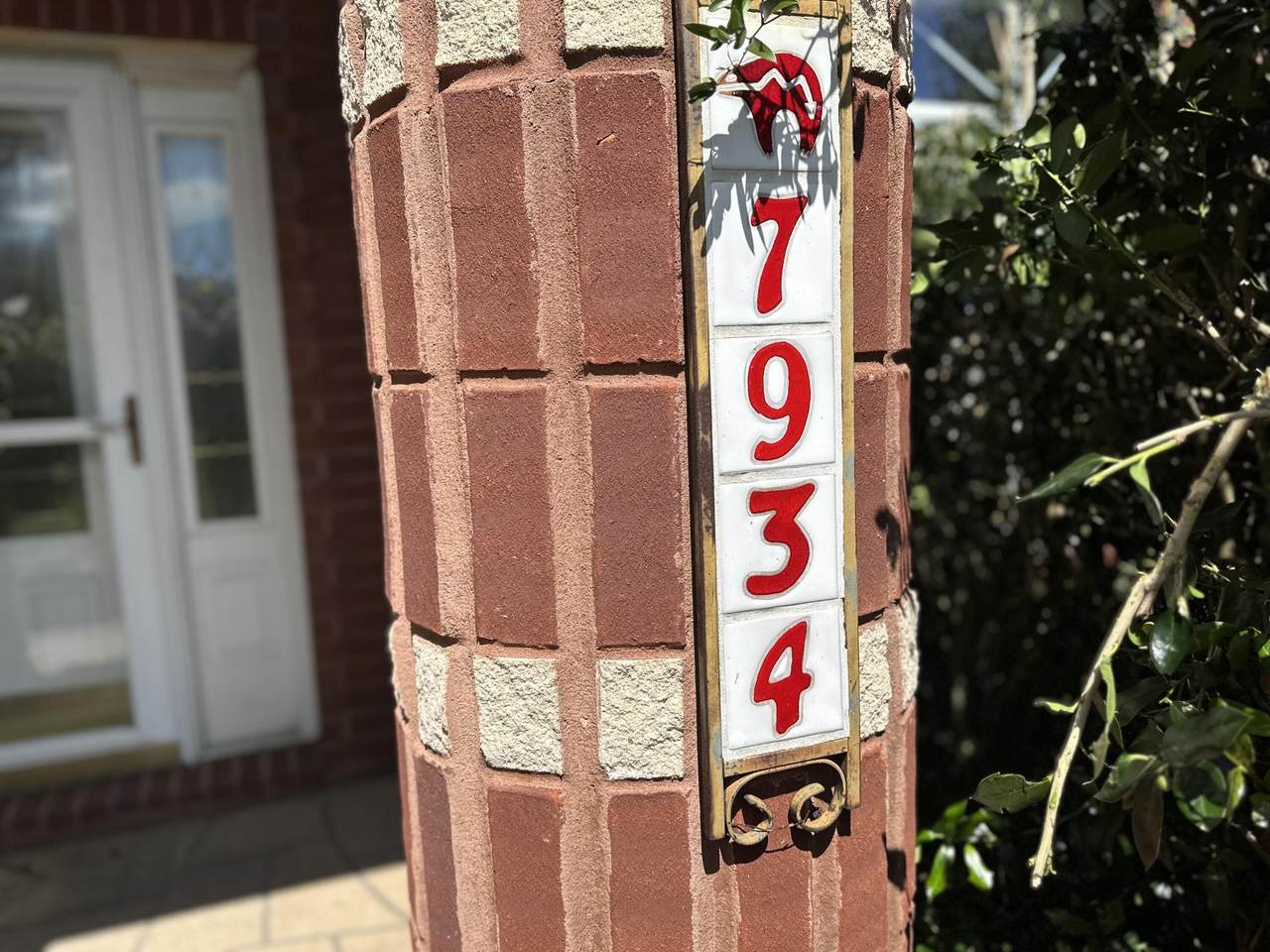 7934 Castle Pointe Way - Photo 1