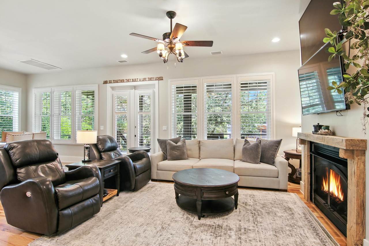 400 Pitts Bayshore Drive - Photo 1