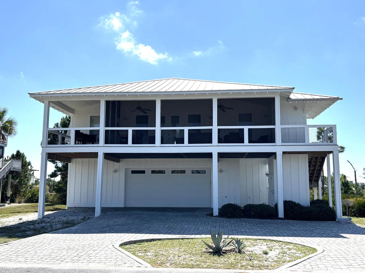 201 Park Point Circle - Photo 1