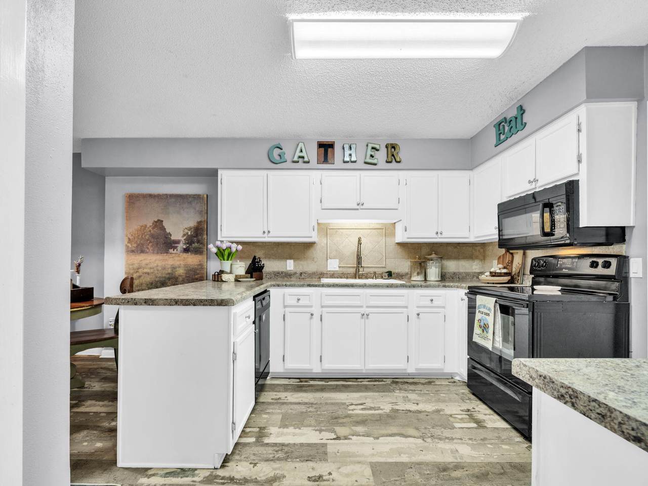 38 Baywood Court - Photo 1