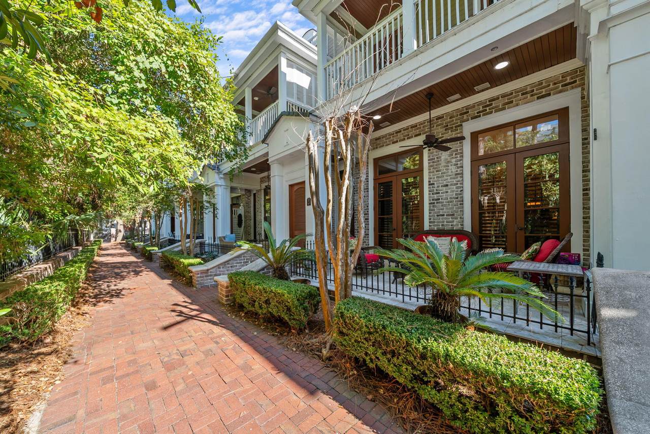 9201 Market Street Inn - Photo 1