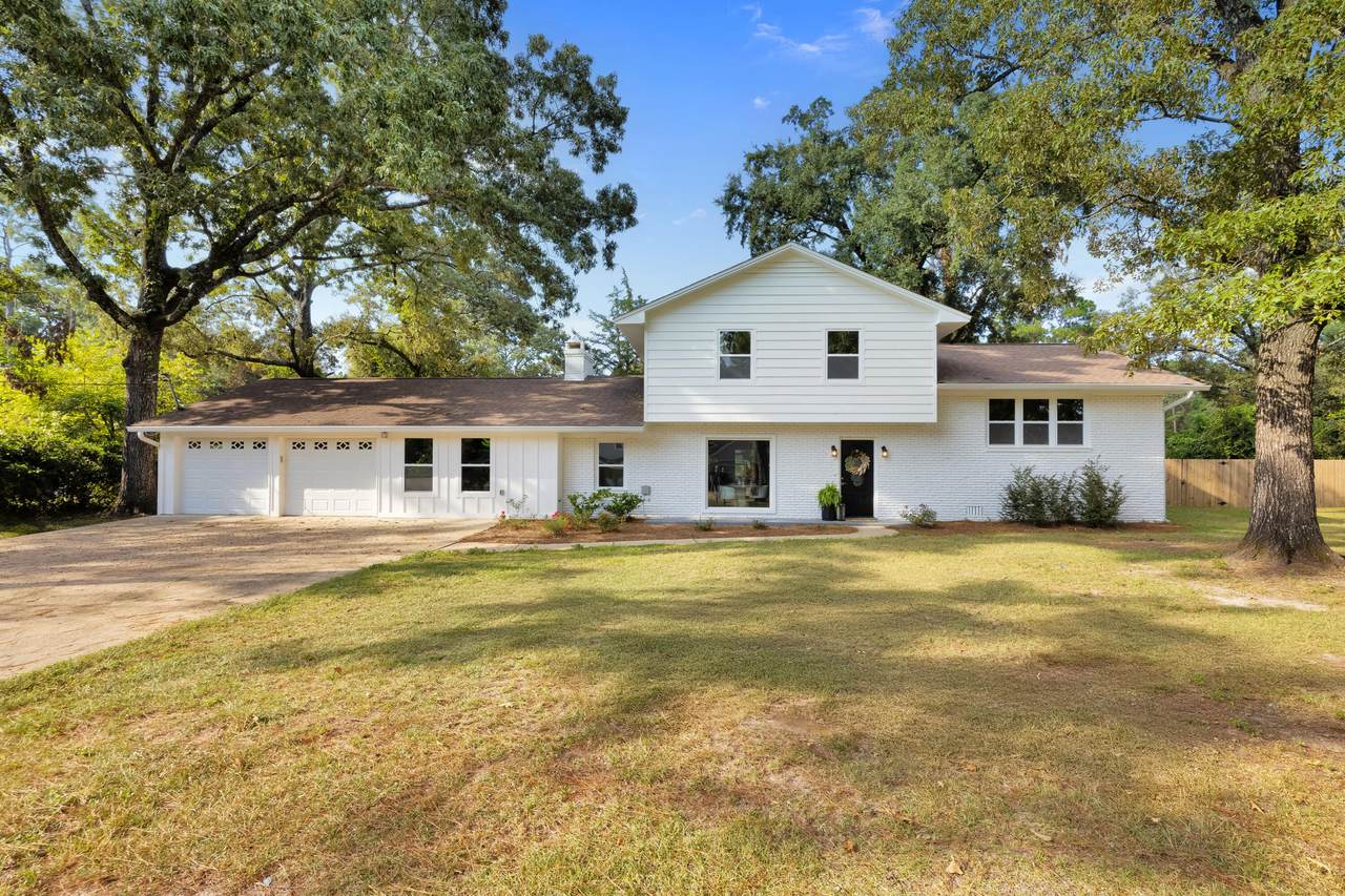147 Gillis Drive - Photo 1