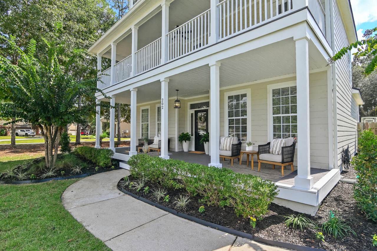 202 Concert Court - Photo 1