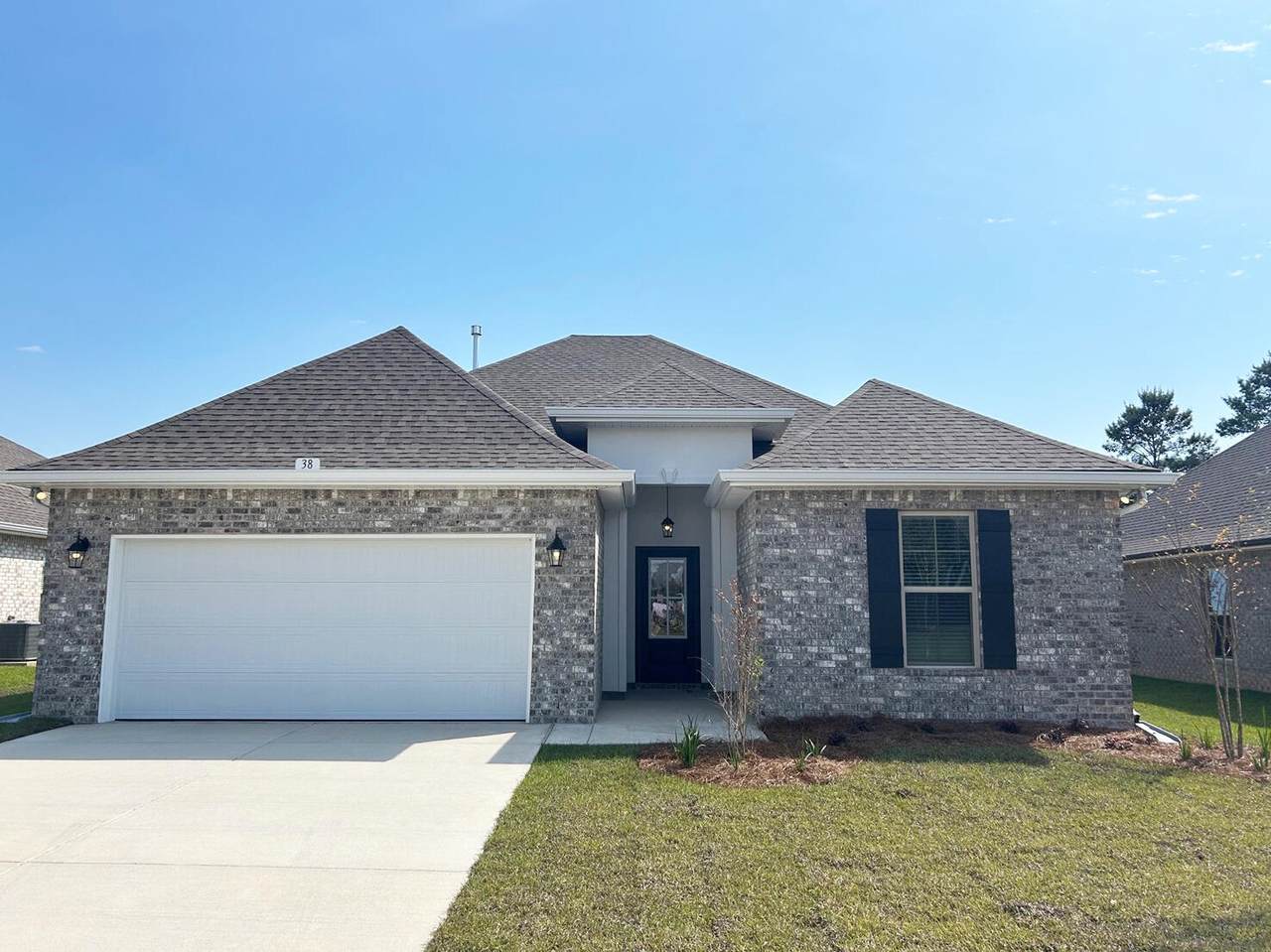 38 Bon Ami Drive - Photo 1