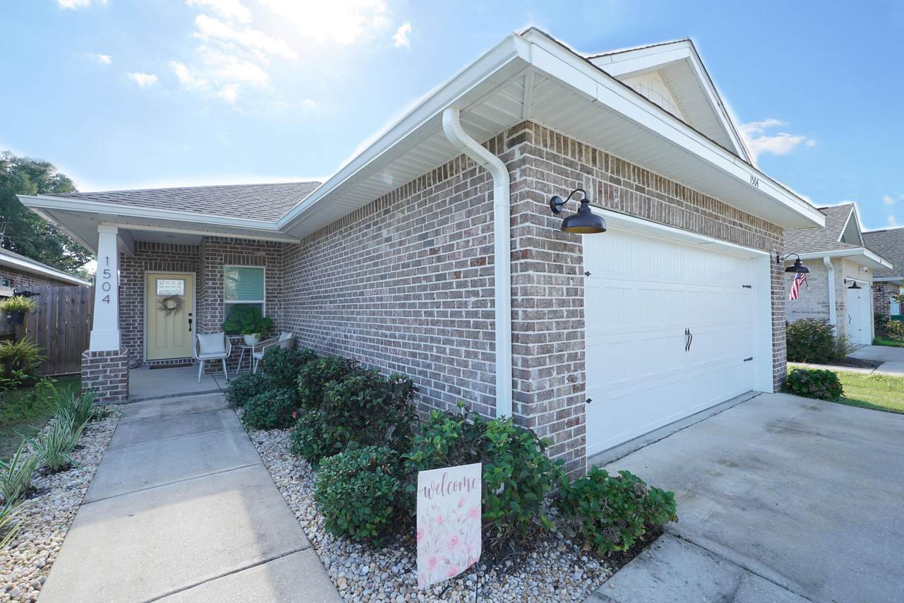 1504 27Th Street - Photo 1