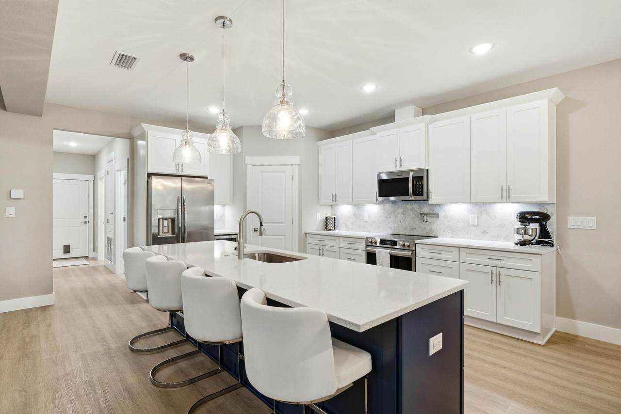 5530 Chenier Drive - Photo 1