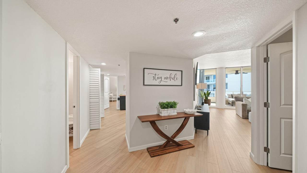 100 Gulf Shore Drive - Photo 1