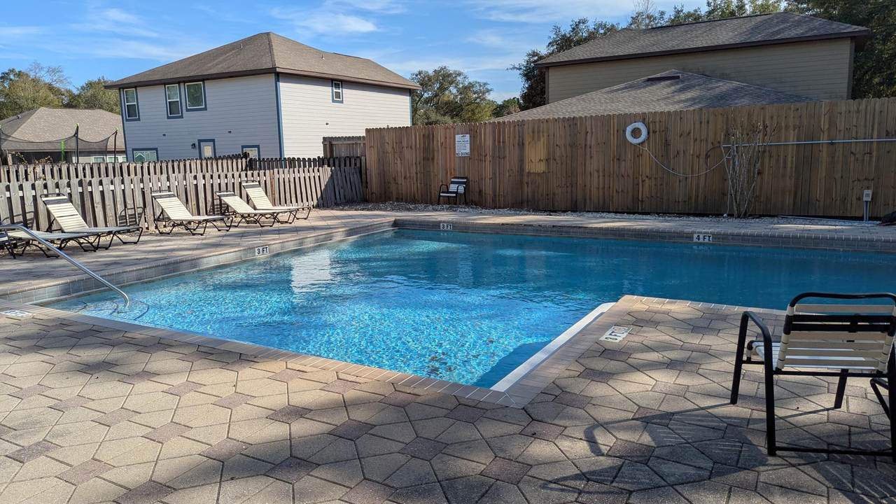 22 Sawyer Court - Photo 1