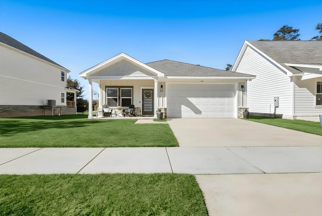 246 Marsh Landing - Photo 1