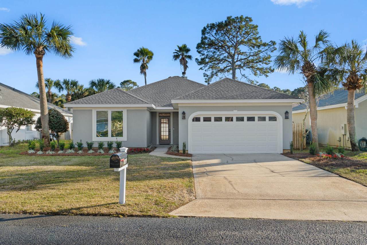 144 Bonaire Boulevard - Photo 1