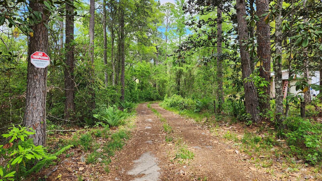 3002 Fl-20 - Photo 1