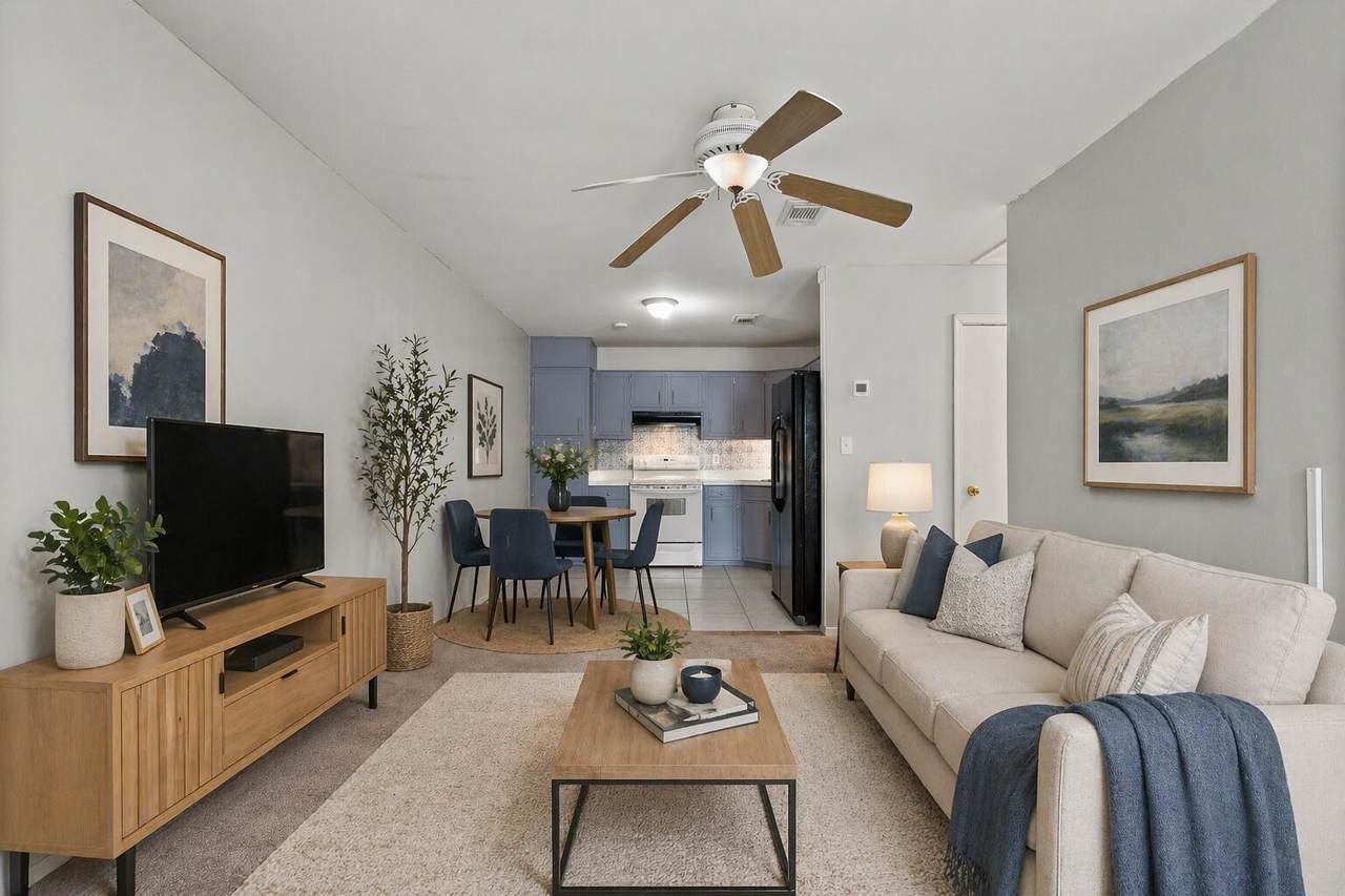 1301 Redwood Lane - Photo 1