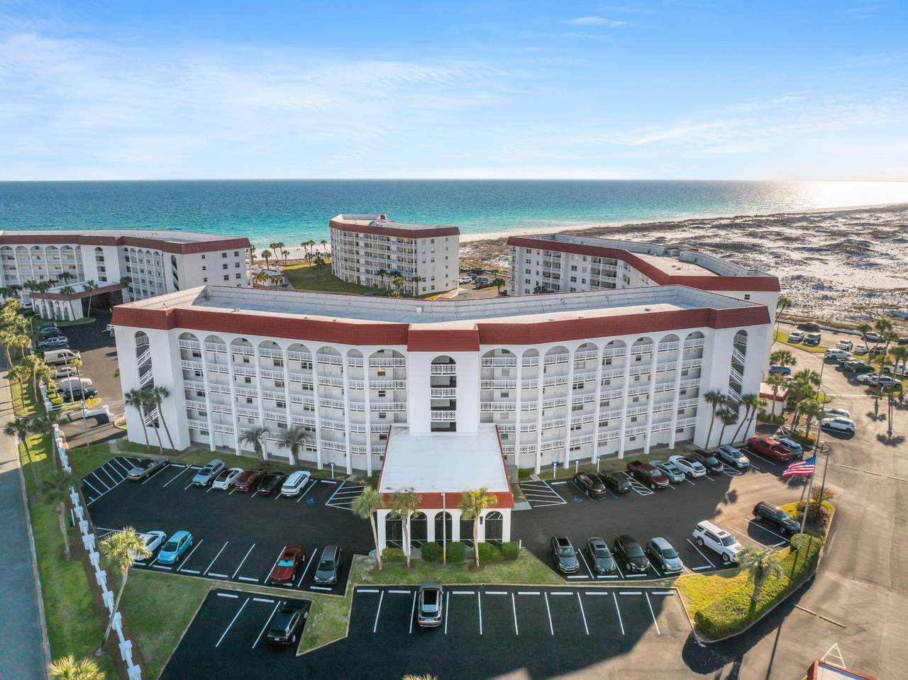 909 Santa Rosa Boulevard - Photo 1