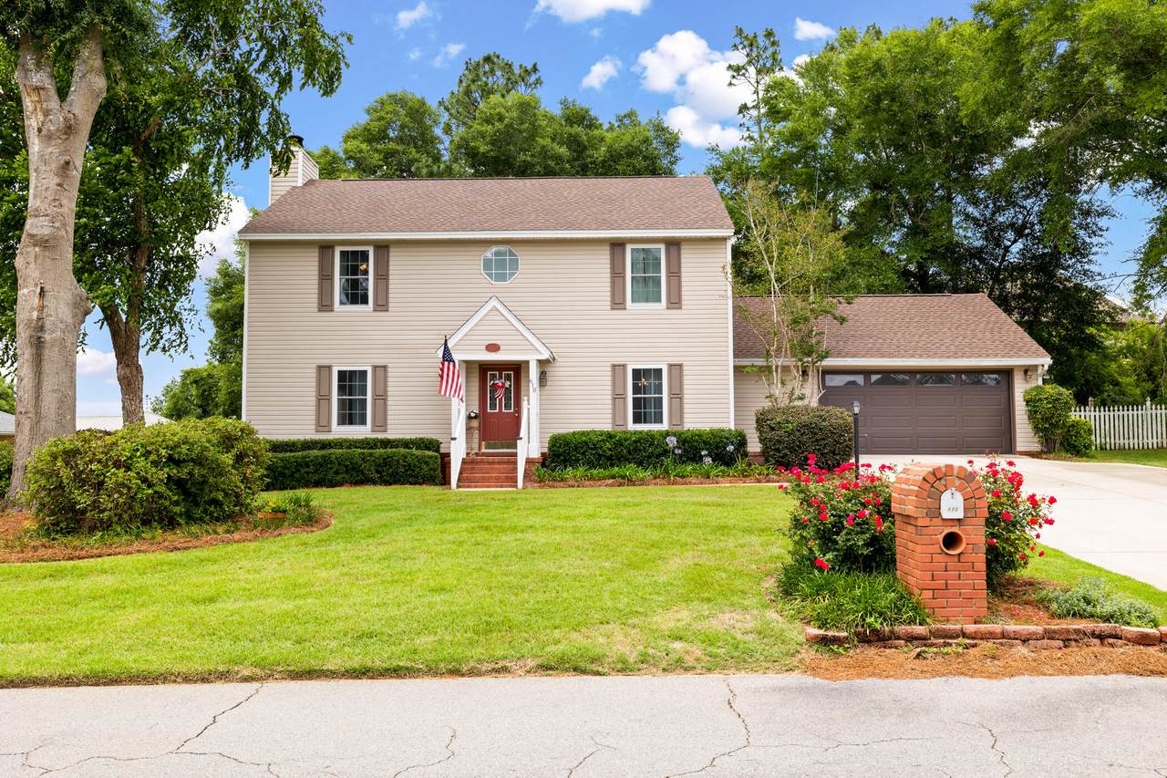 610 Lynn Brook - Photo 1