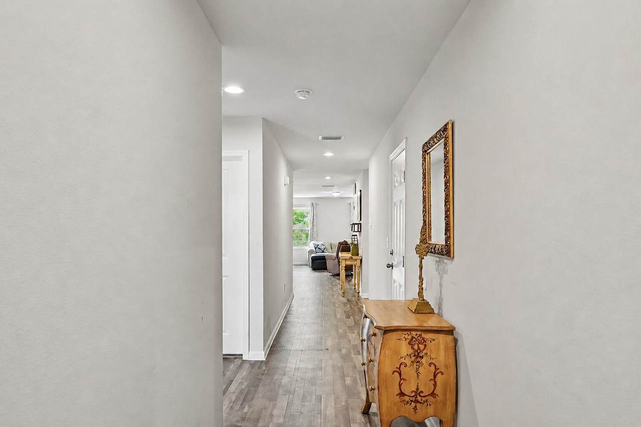 170 Mikaela Avenue - Photo 1