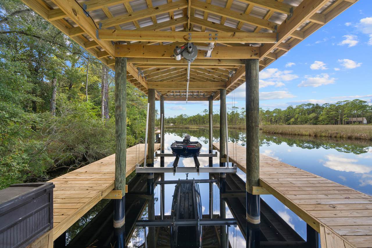 775 Old Ferry Road - Photo 1
