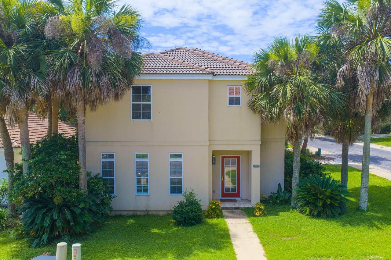 107 Mantero Way - Photo 1
