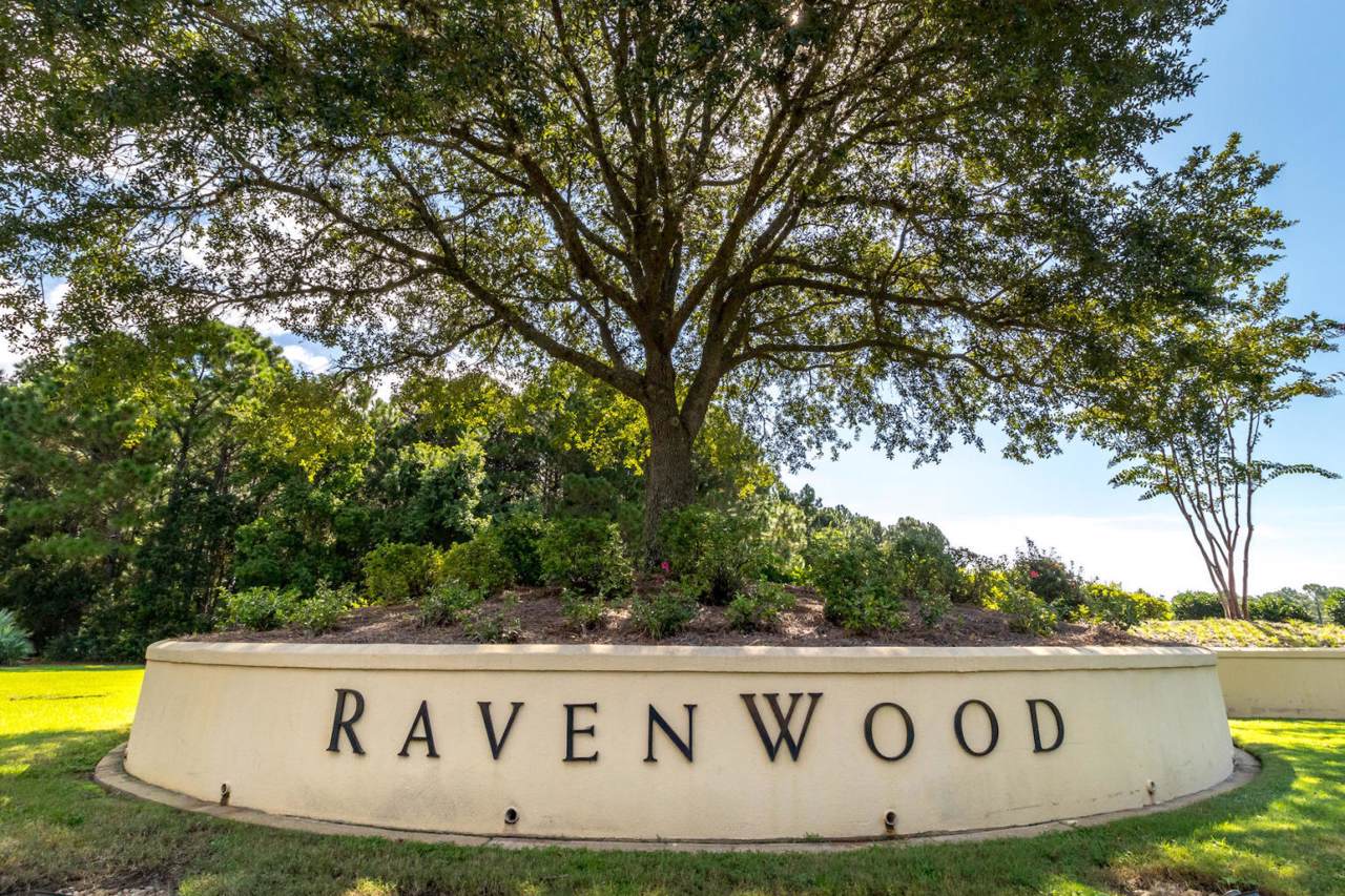 3415 Ravenwood Lane - Photo 1