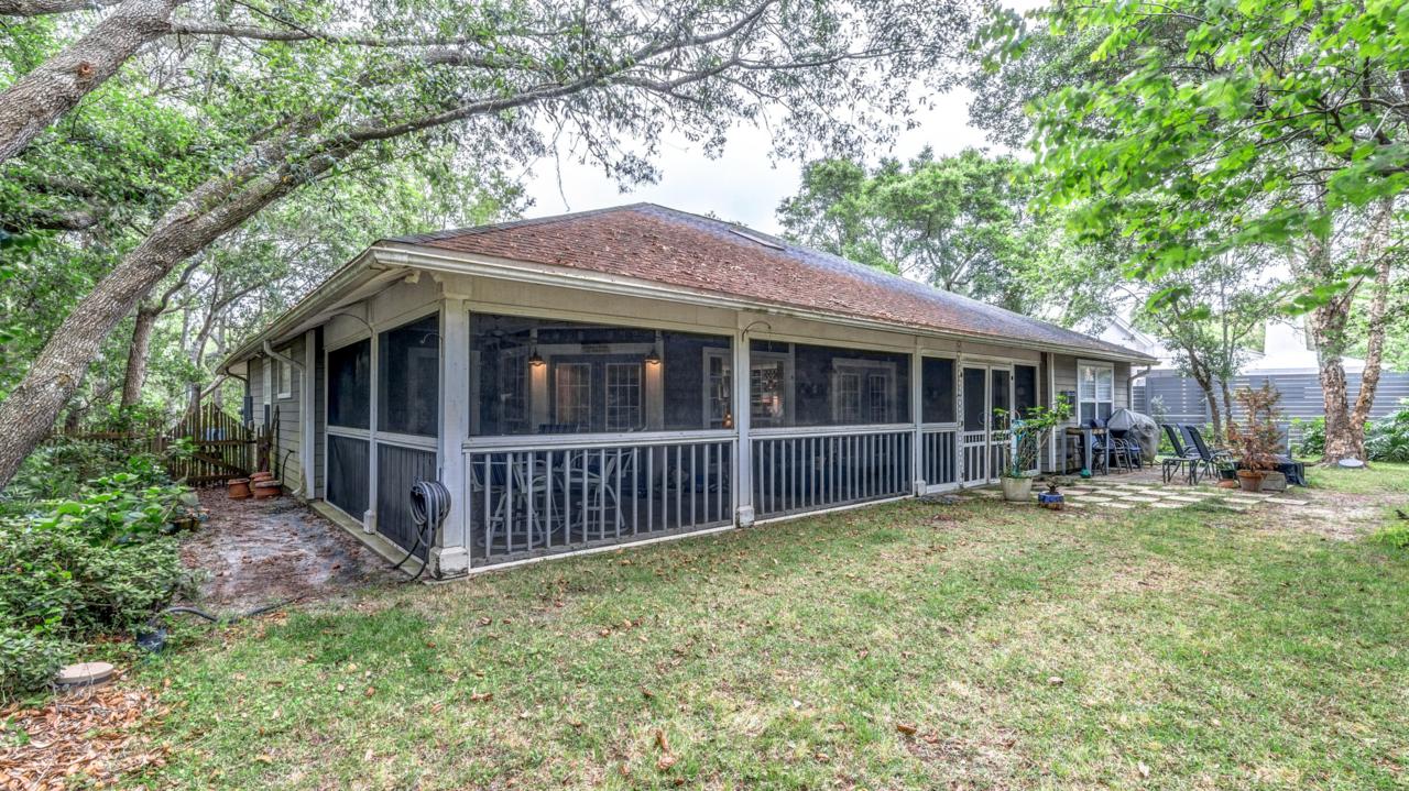 156 Camp Creek Road S - Photo 1
