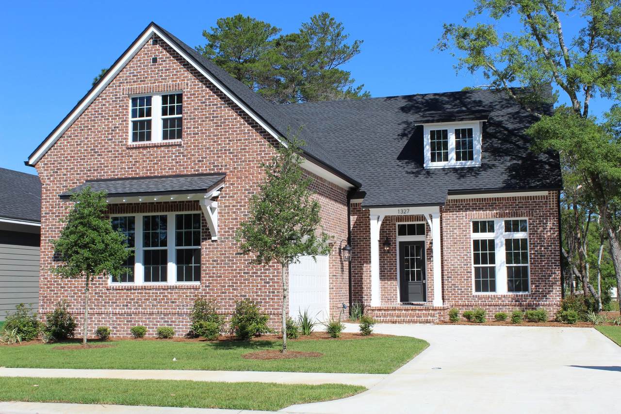 1327 Verbena Place - Photo 1