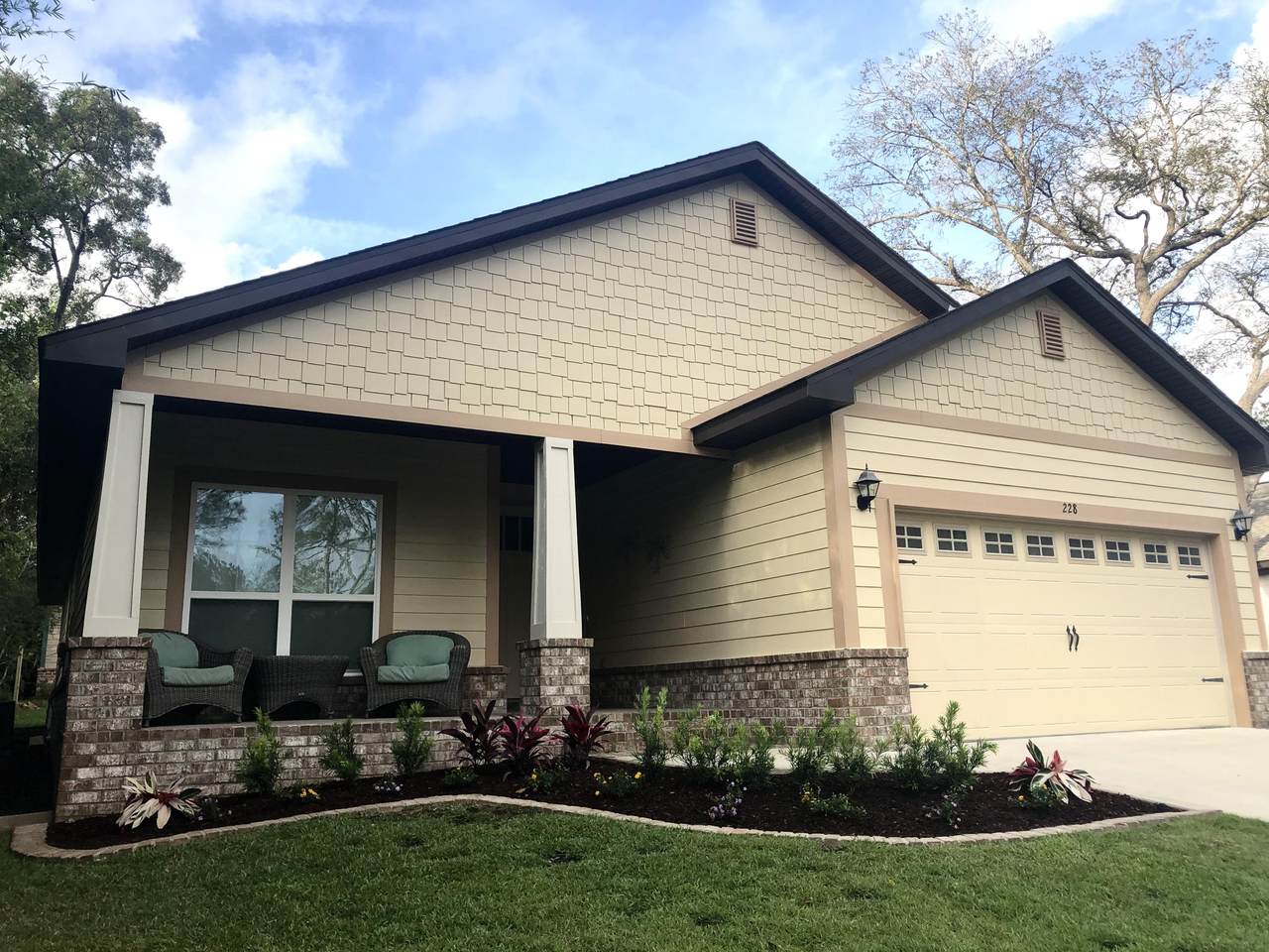 228 Jakes Way - Photo 1