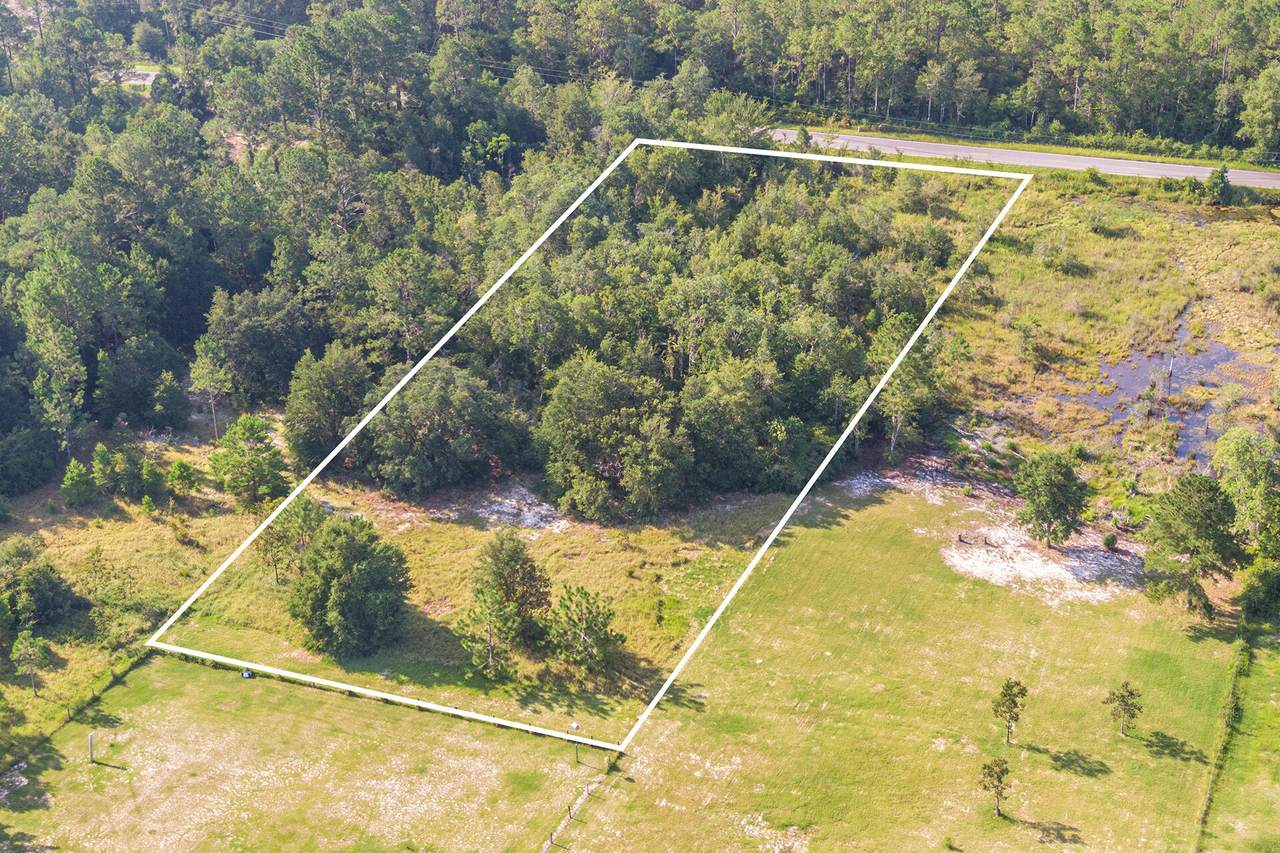000 Nichols Lake Road - Photo 1