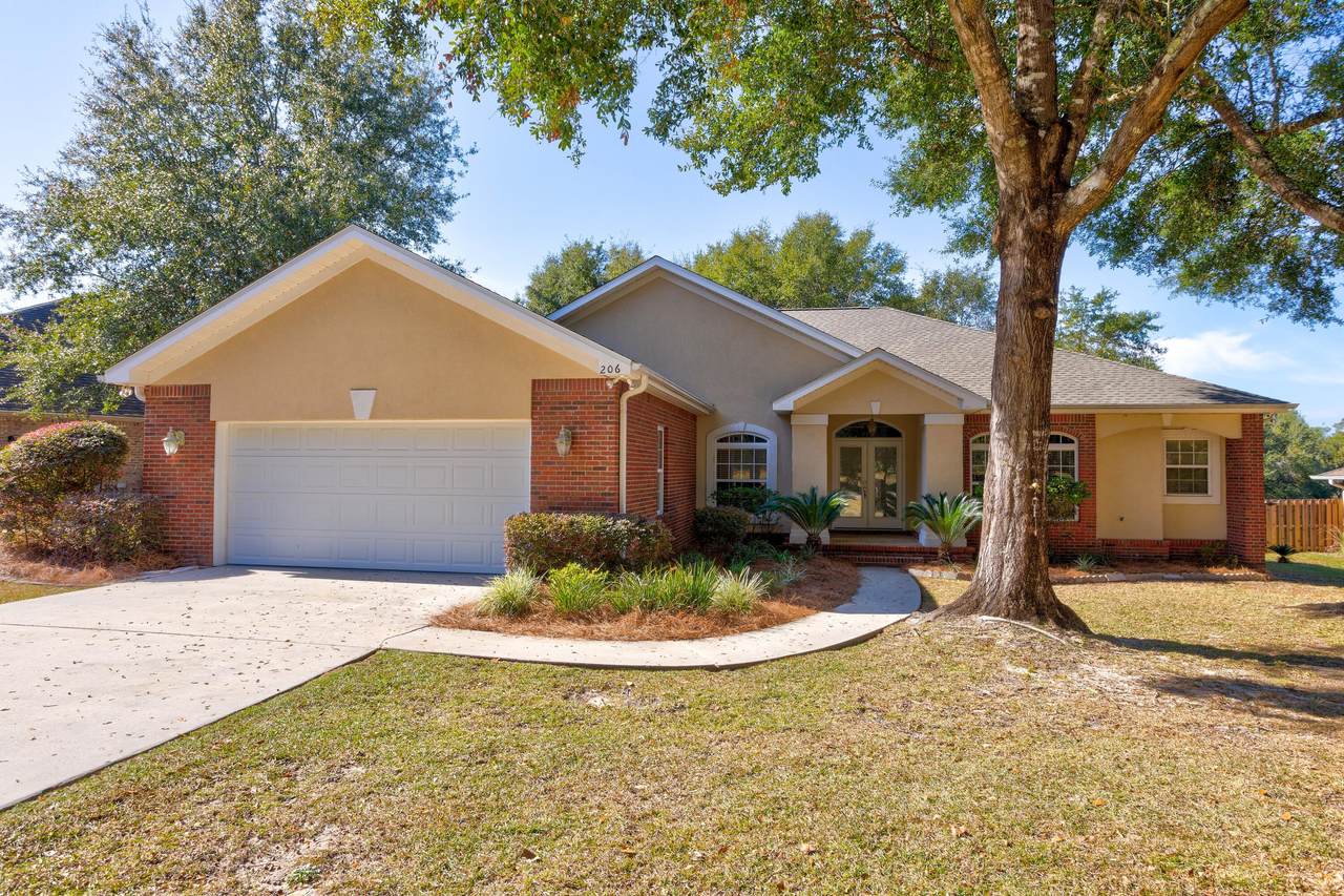 206 Foxchase Way - Photo 1