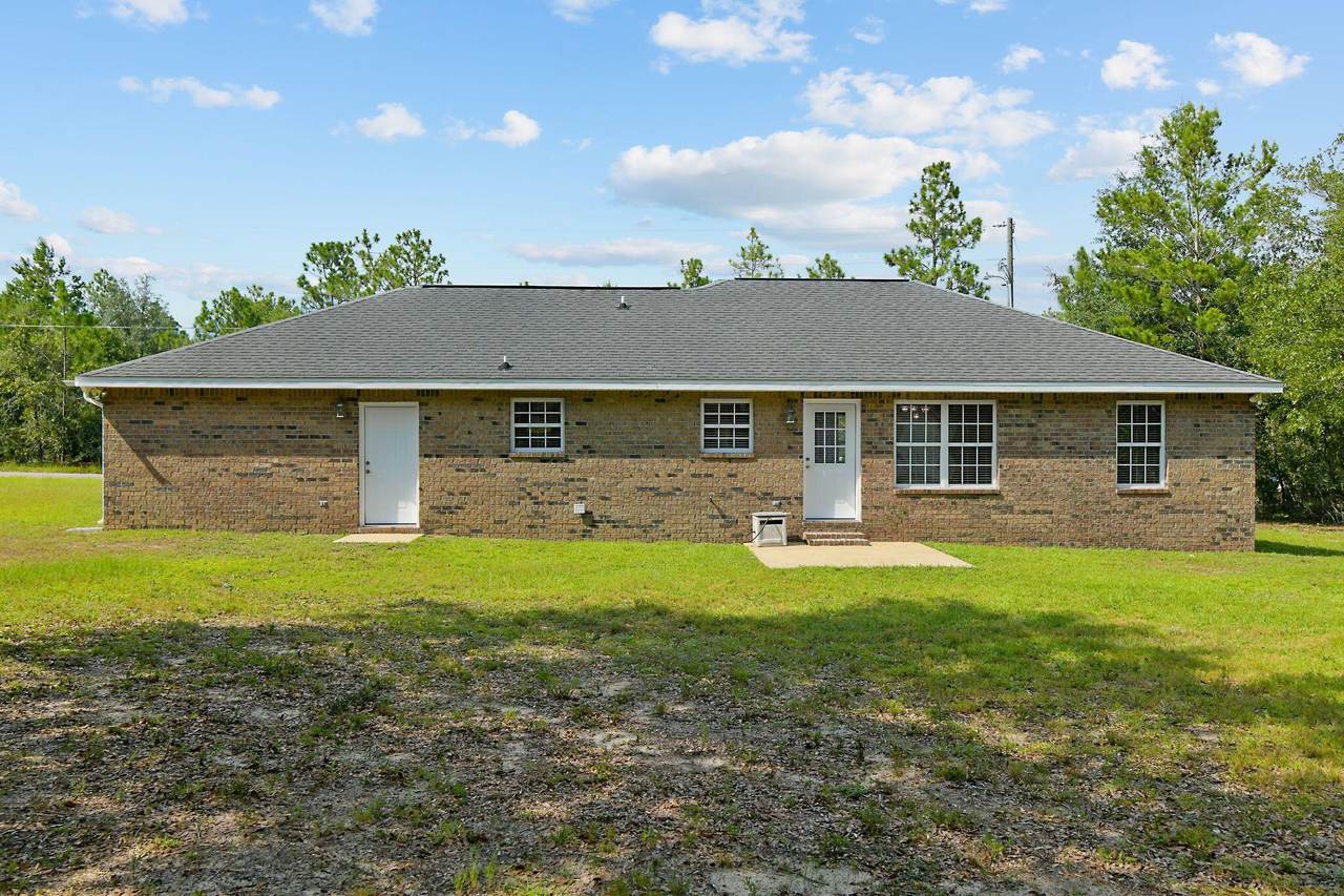 256 Tulip Street - Photo 1