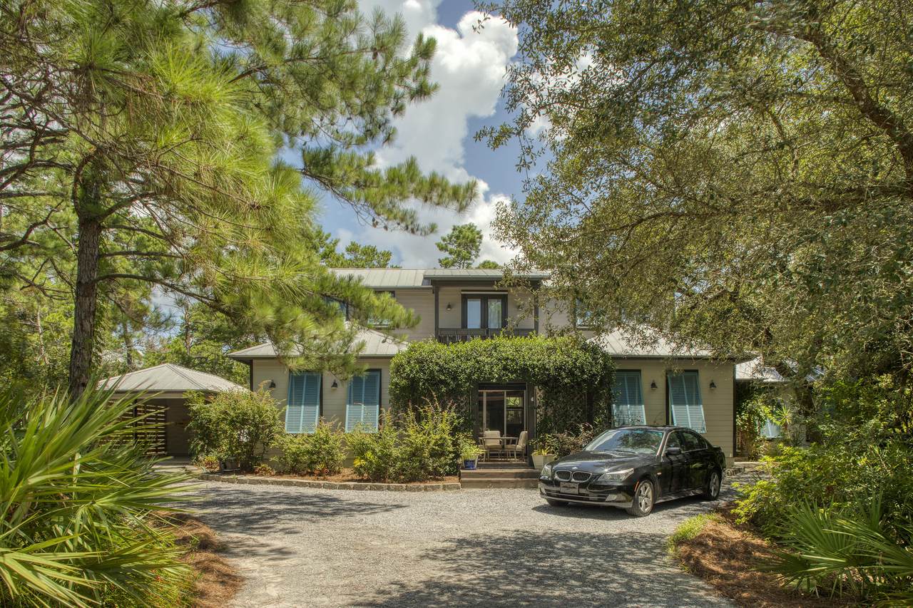 714 Allen Loop Drive - Photo 1