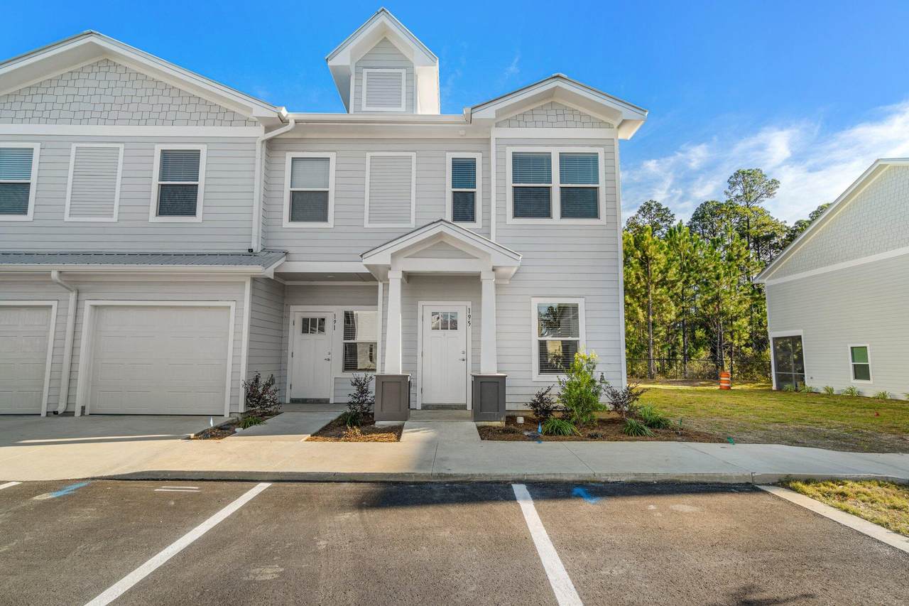 195 Date Palm Lane - Photo 1