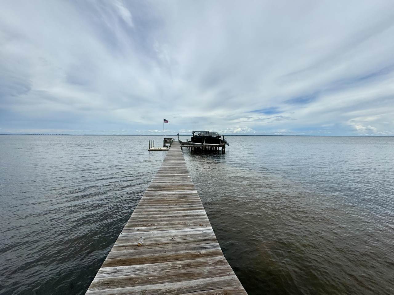 9 Garden Bay Court - Photo 1
