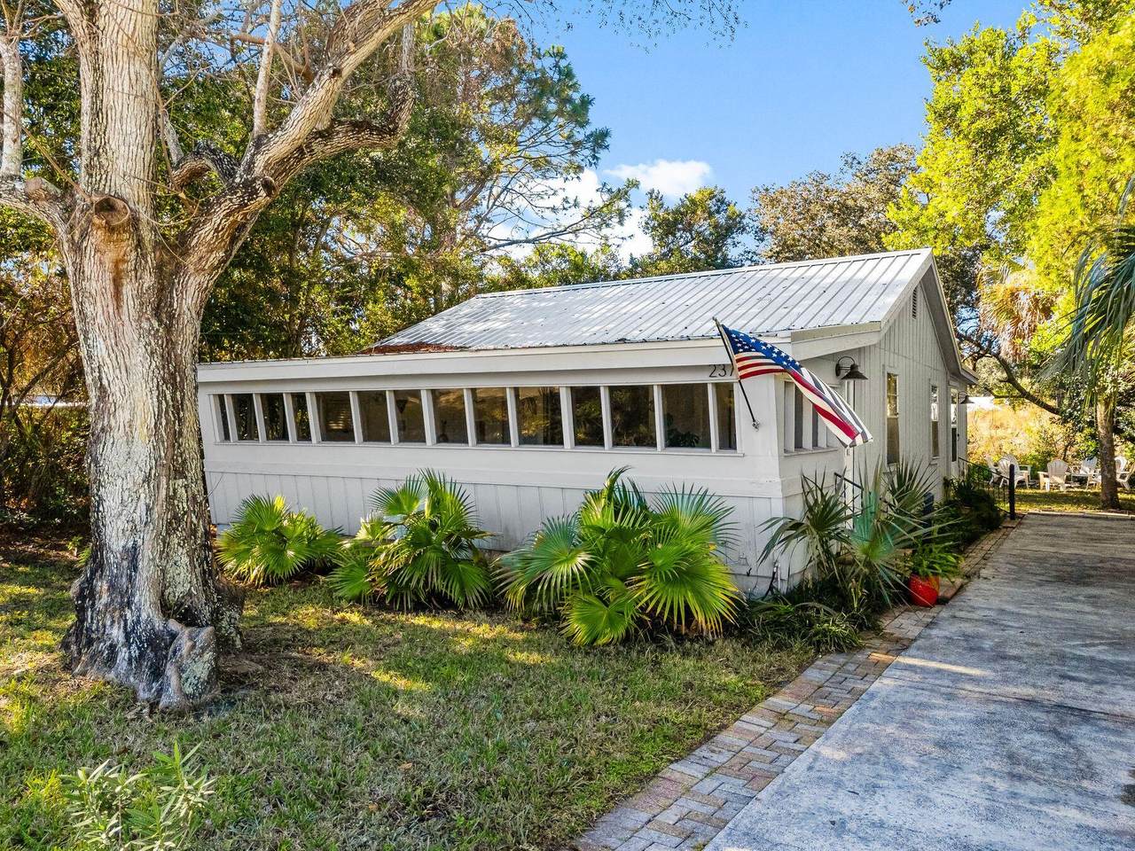 237 Christmas Tree Lane - Photo 1