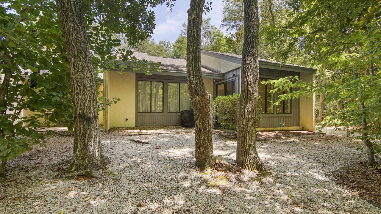 1000 Bay Drive - Photo 1