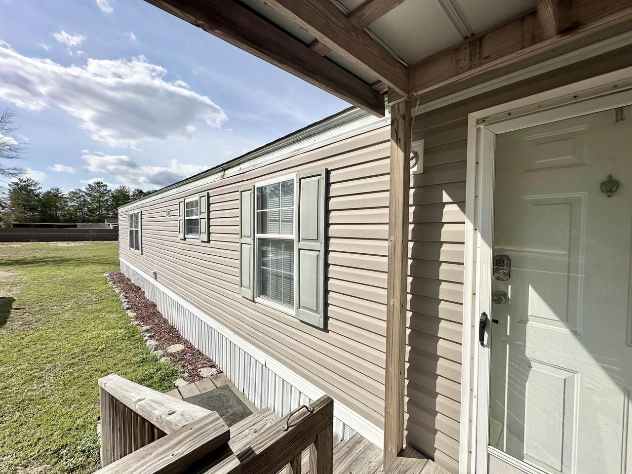 123 Marigold Avenue - Photo 1