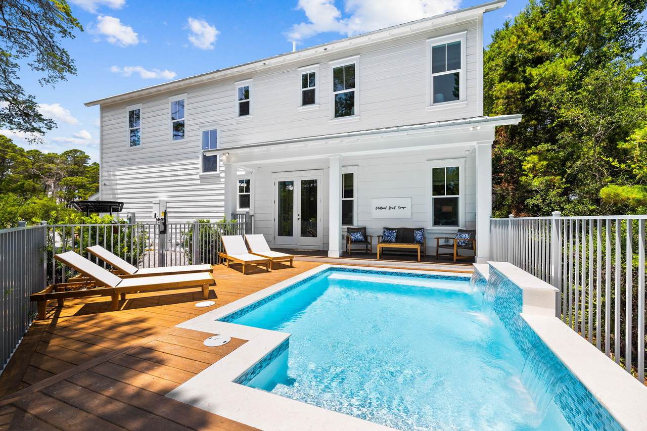 213 Spotted Dolphin Road - Photo 1